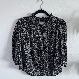 Jun & Ivy Women's Cheetah Patterned Small Top
